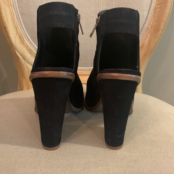 Steve Madden Valencia Black Suede Booties - Picture 4 of 11